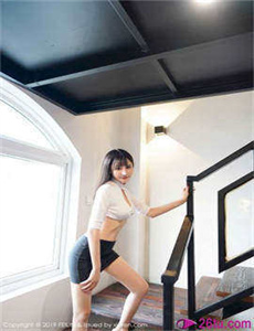 老师办公室狂肉校花小说